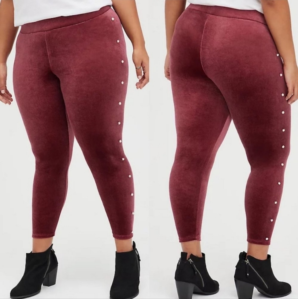 NWT Torrid Zinfandel Purple Velvet Pearl Side Platinum Leggings Size 3X